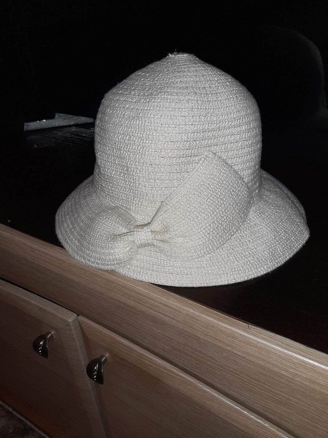 Продам жіночі капелюхи