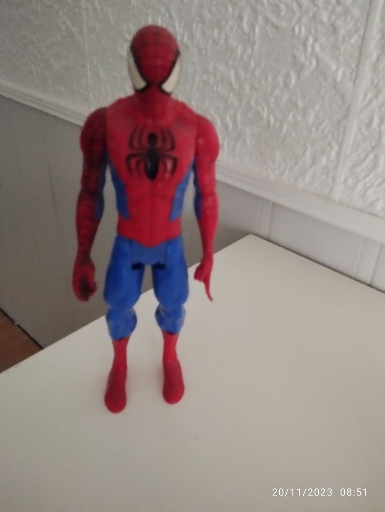 Figura homem aranha