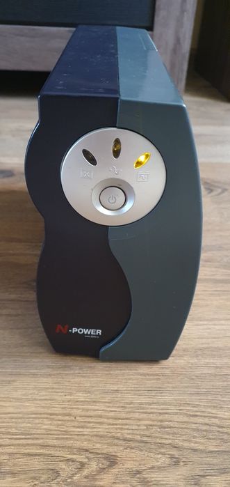 Безперебойник інвертор бесперебойник ИБП БПЖ UPS N-power svp-825