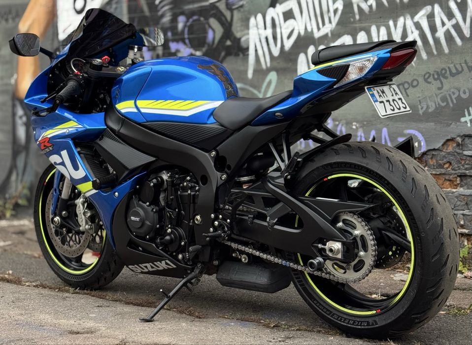 Suzuki GSX-R 600 2016 рік