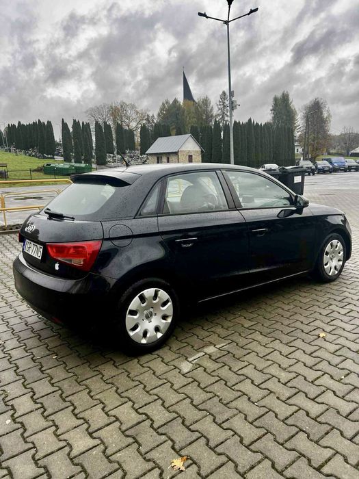 Audi A1 1.2 Benzyna Mały przebieg bogate  wyposażenie Doinwestowany