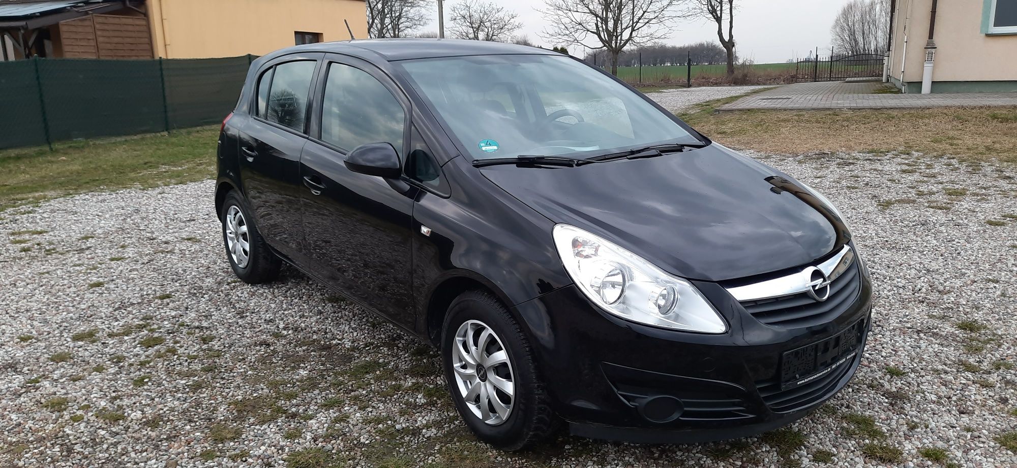 Opel Corsa D 1.4b 2009rok 5drzwiowa