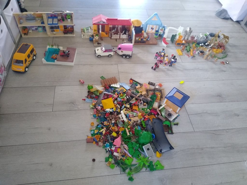 Playmobil -zoo+stajnia i domek