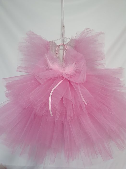 Платье пышное нарядное на праздник розовое барби с фатина блестящий