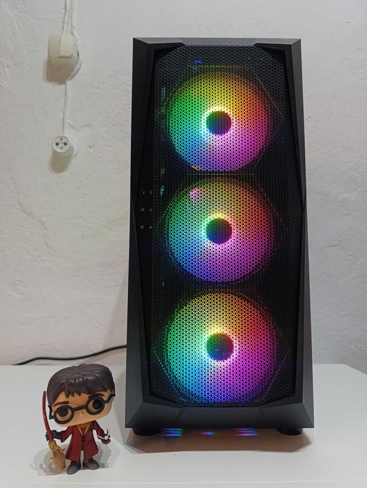 PC Gaming RGB i7 6700k, gráfica 6gb,16gb ram,SSD+Hdd