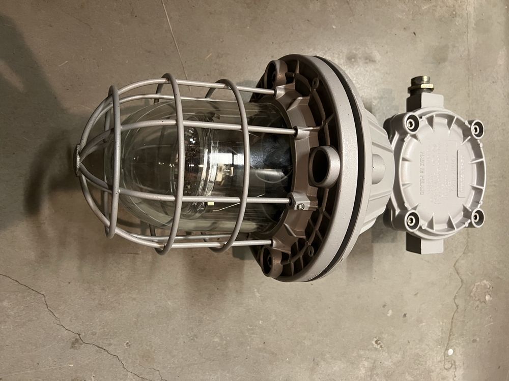 Lampa OMP-125  nowe  przemysłowa