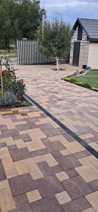 Укладка тротуарной плитки.брусчатки ! Быстро, качественно, не дорого!