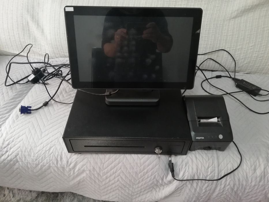 Monitor touch screen para sistemas POS Impressora e Gaveta dinheiro