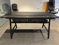 Biurka Ikea, model UTESPELARE - 10 sztuk