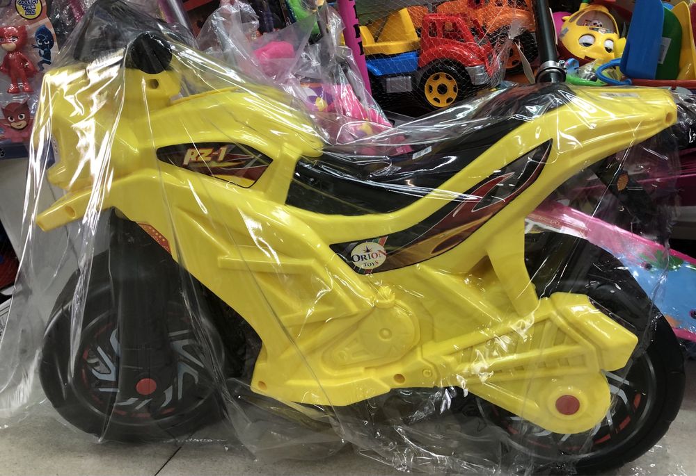 Мотоцикл мотобайк толокар жовтий червоний білий поліція Оріон