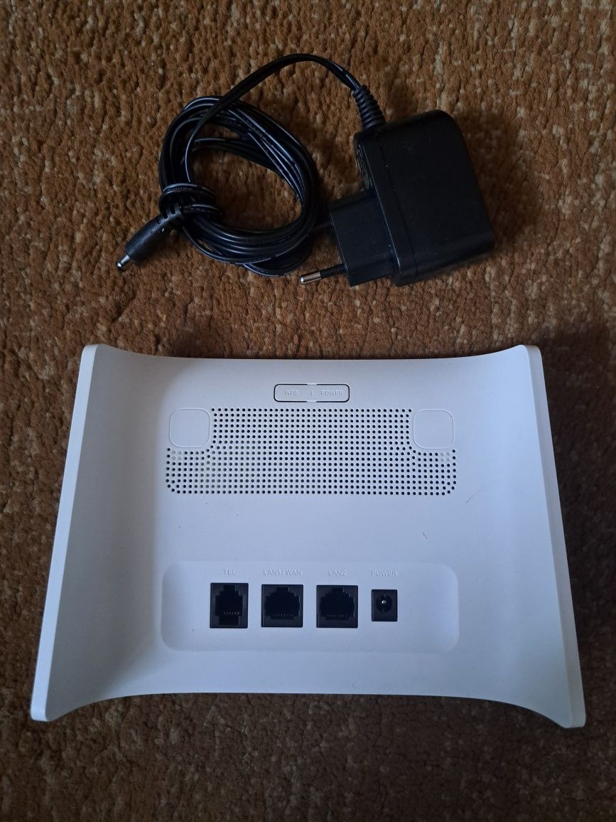 Router TCL HH63V1