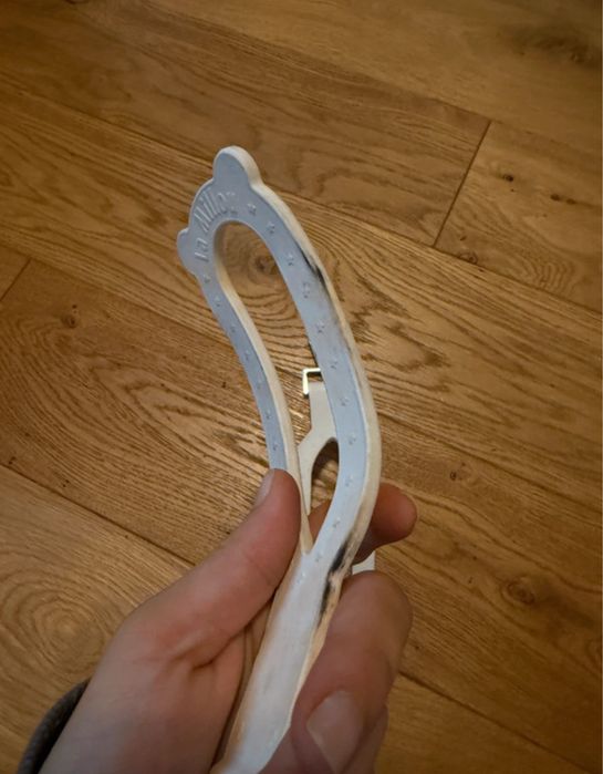 Zaczepy mocujące uchwyty do wózka La millou