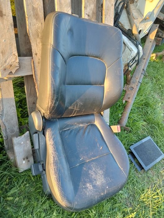 Сидіння л200 l200