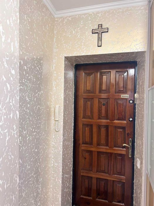 2-к. квартира з ремонтом, меблями та технікою за вул. Мазепи