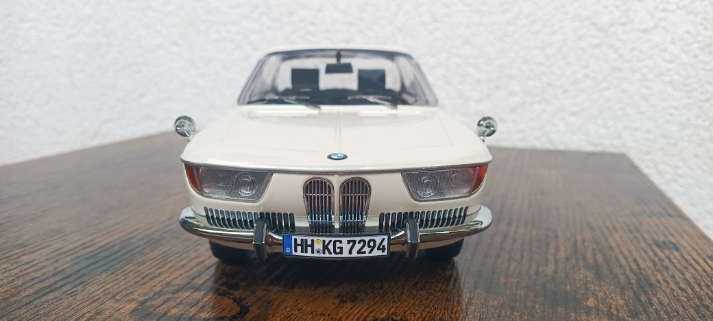 BMW 2000 CS KK-Scale