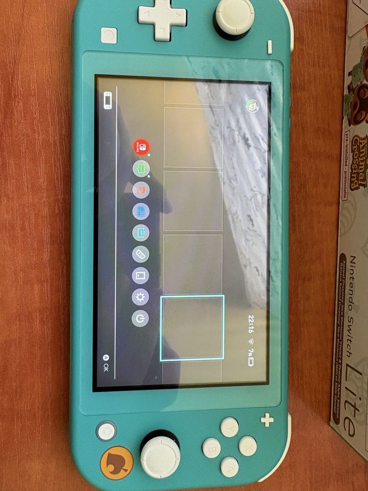 Sprzedam nintendo switch lite