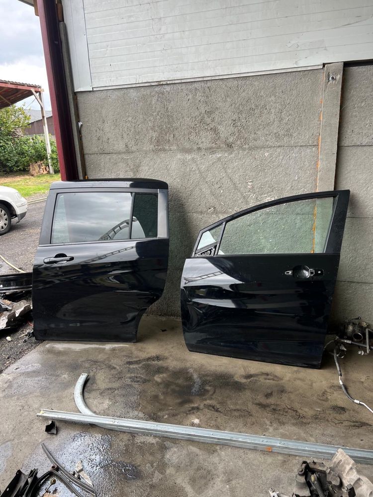 Drzwi lewe przednie tylne tył przód lewy Mazda 5 II cw czarne 41w 2010