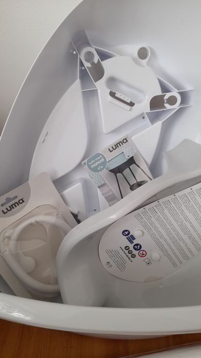 Banheira Luma com suporte e redutor NOVO