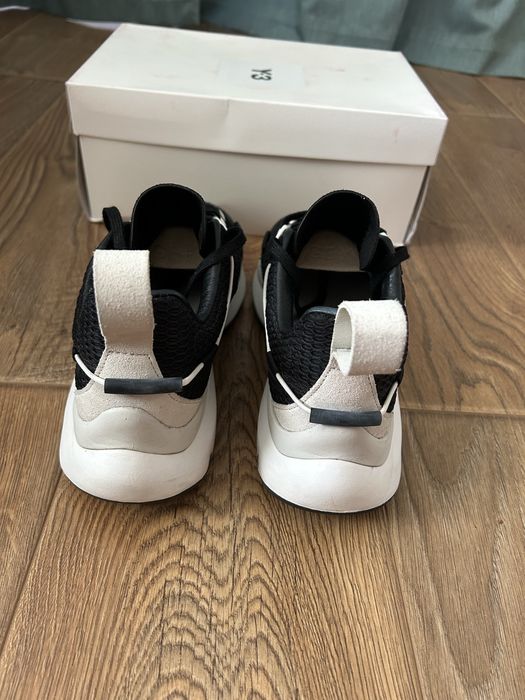 Y-3 SHIKU RUN adidas