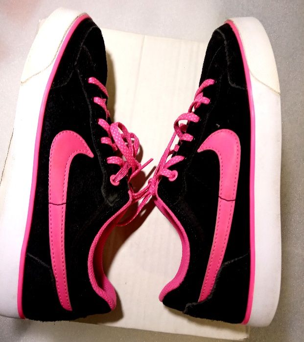 Кросівки Nike замша 36-37 кроссовки женские жіночі підліткові