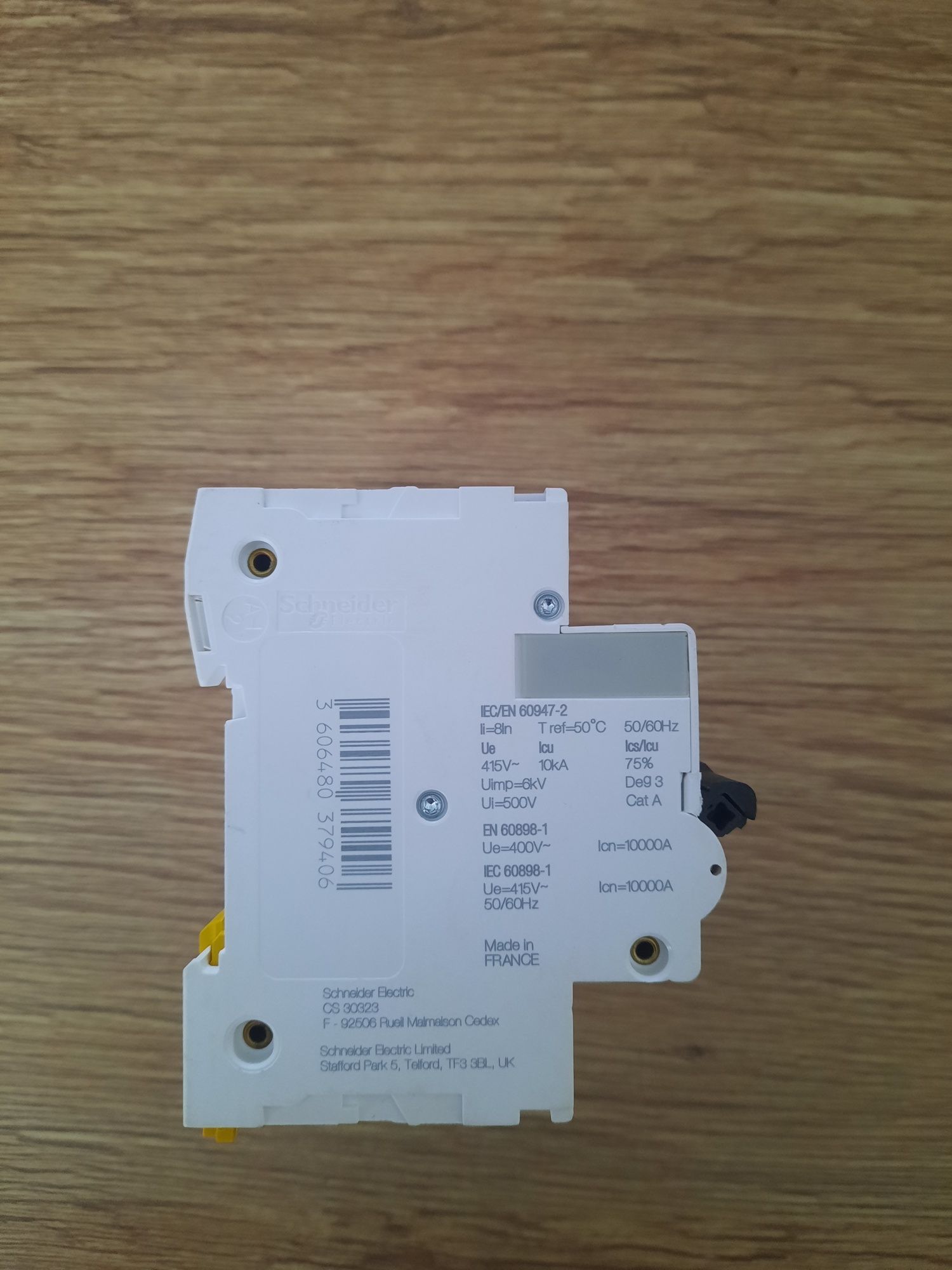 Schneider Electric Автоматичний вимикач C120N 3P 100 A C А9N18367