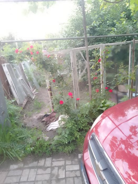 Продам дачный участок с двухэтажным домом