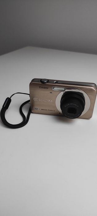 Aparat cyfrowy Casio Exilim EX-Z90 12.1 mpx