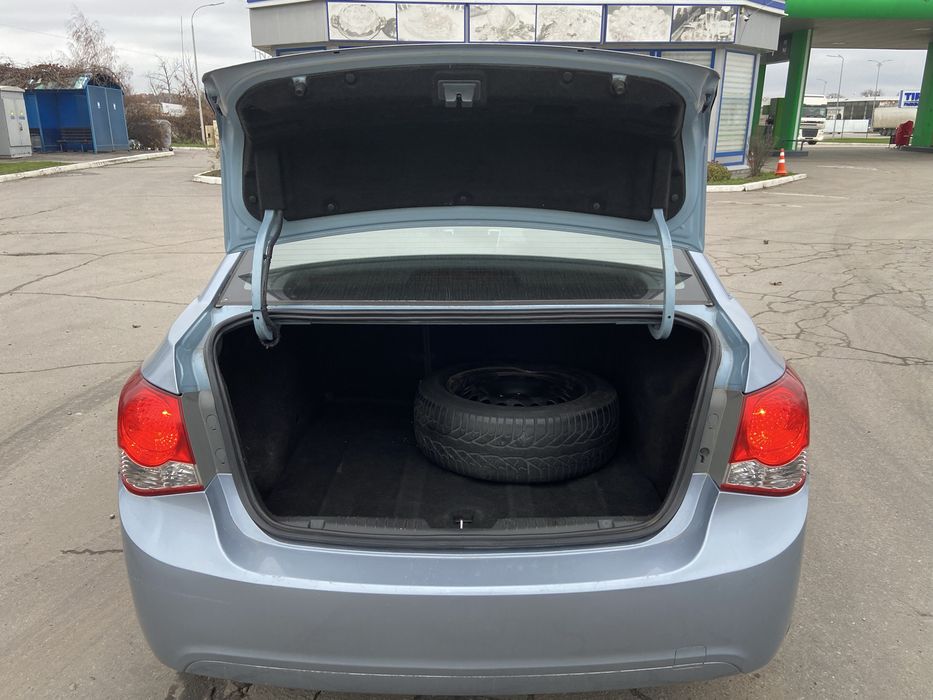 Chevrolet Cruze 2009 1.6 Газ Бензин