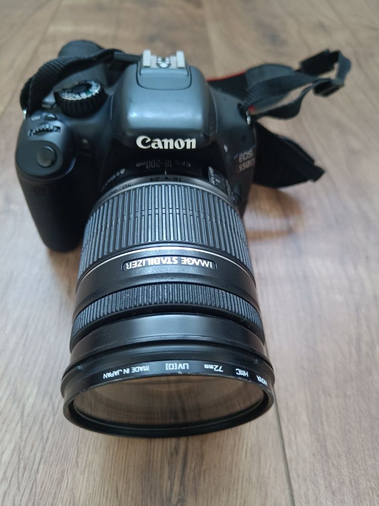 Фотоаппарат Canon EOS 550D Объектив EFS 18-200