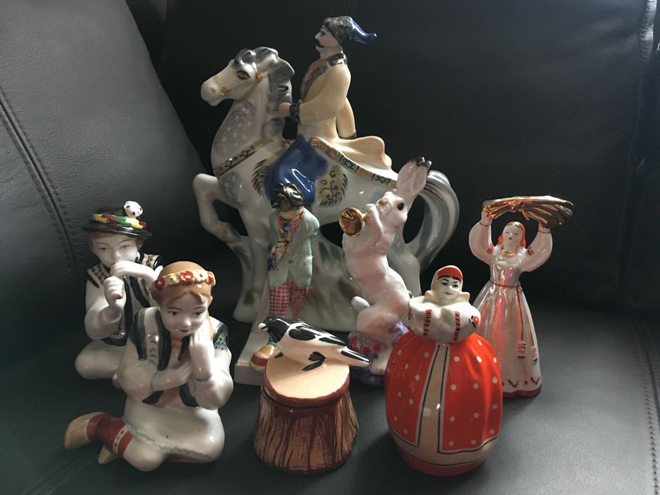 Статуетки фігурки порцелянові (фарфор)