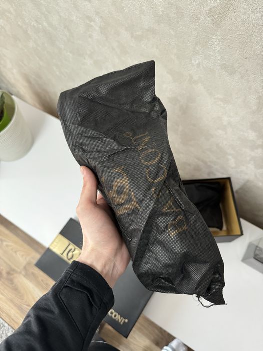 замшеві туфлі Basconi