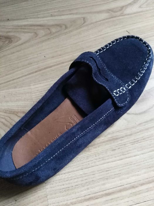 RESERVED. Skórzane mokasyny. Loafersy.