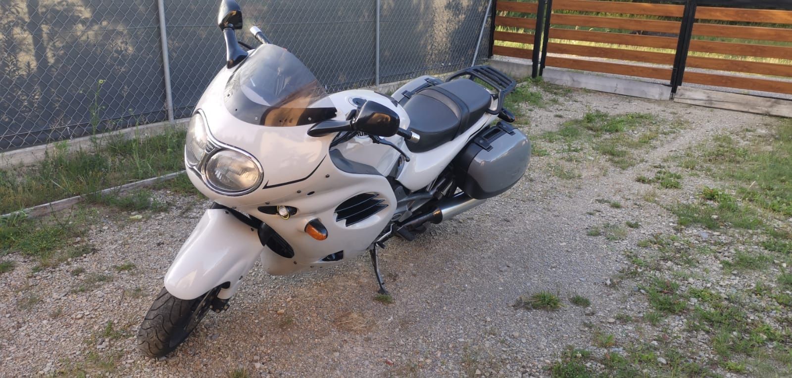 Triumph Trophy 900