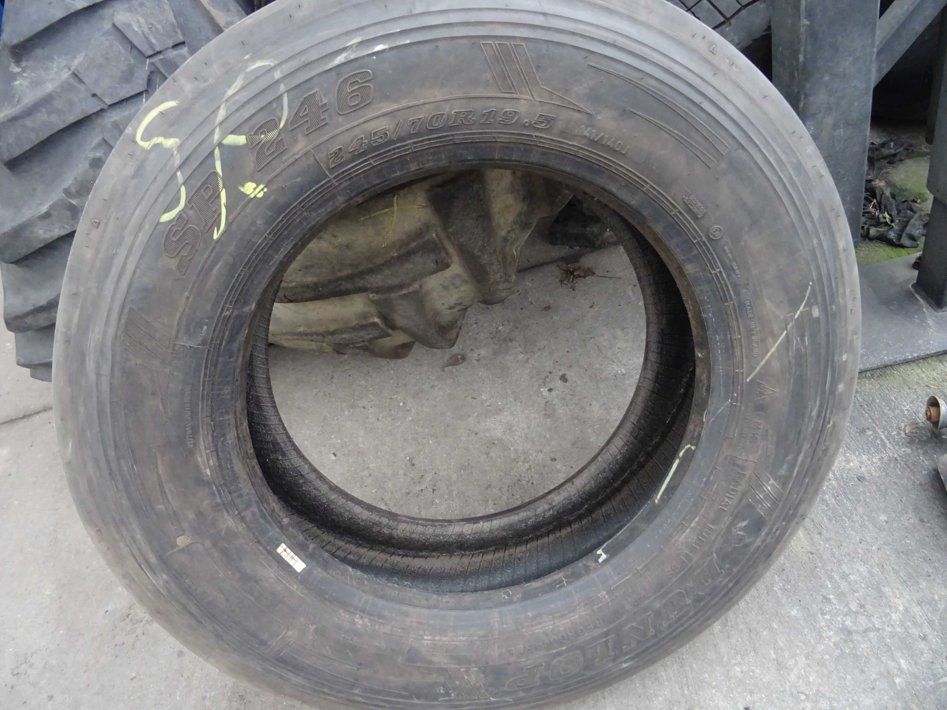Opona 245/70R22.5 19.5 DUNLOP SP 246 ( 550 netto)