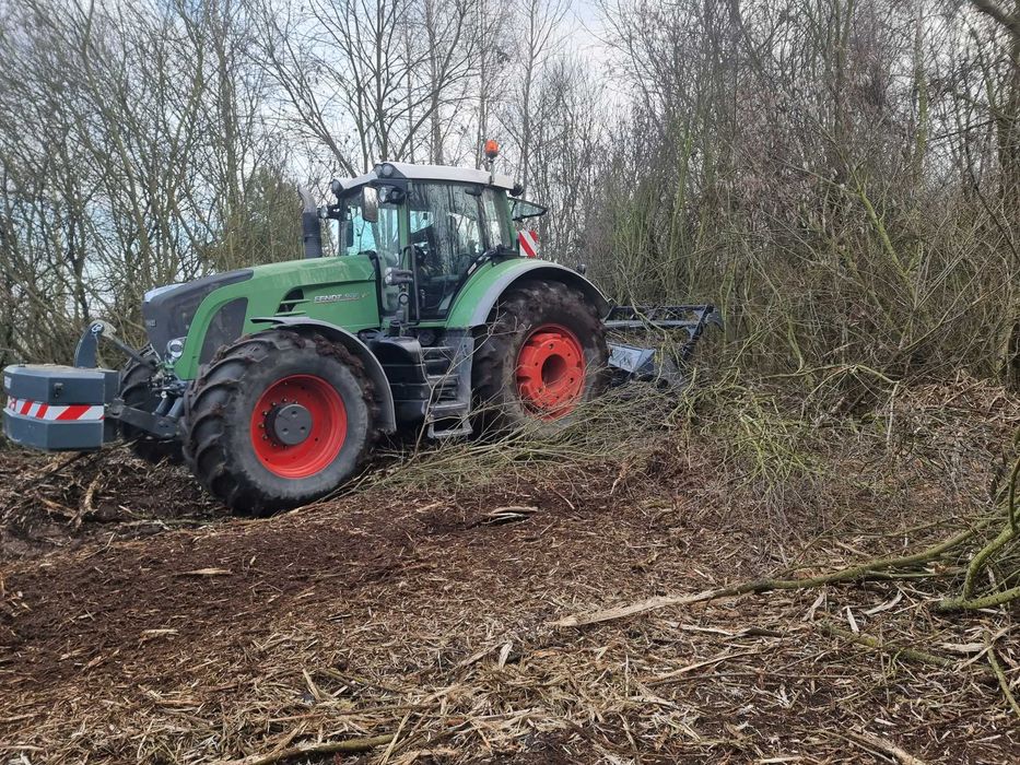 Mulczer leśny ,mulczowanie, oczyszczanie terenu,karczowanie