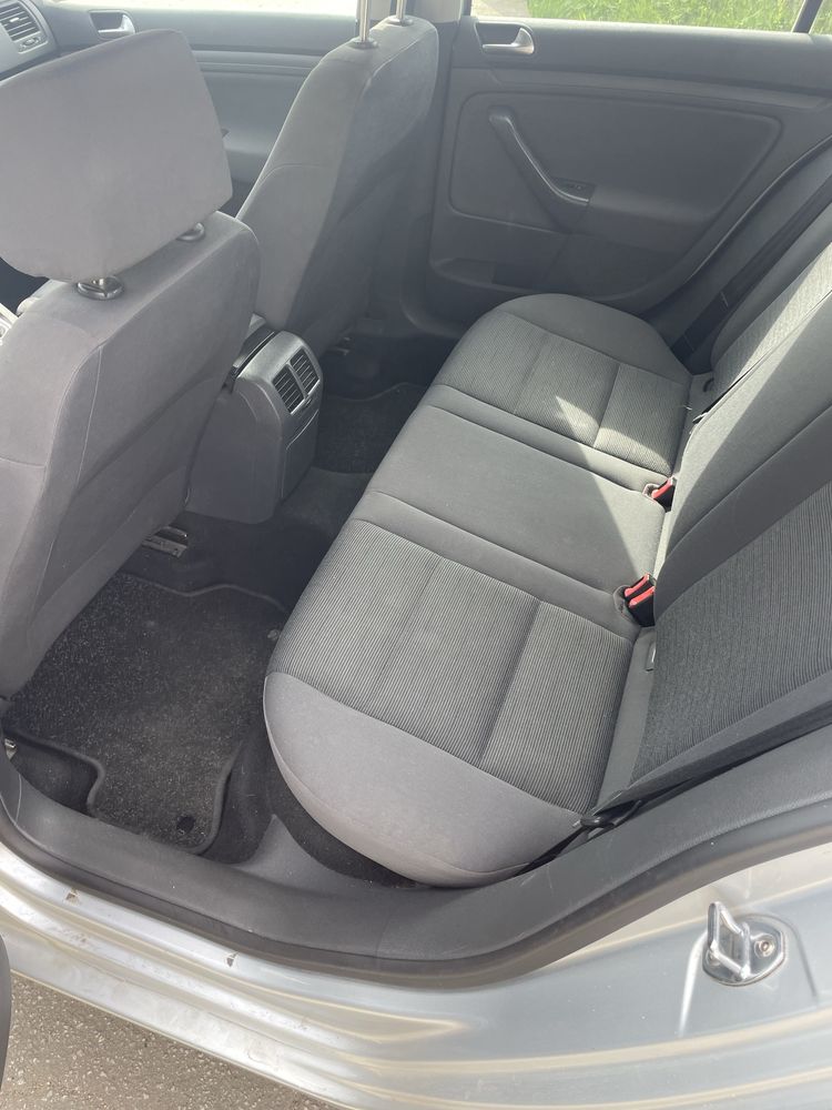 VW GOLF V 1.9TDI sprawny