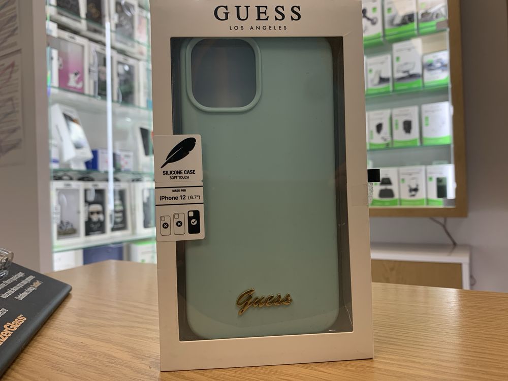 Etui Guess iPhone 12 Pro Max *rozne rodzaje*