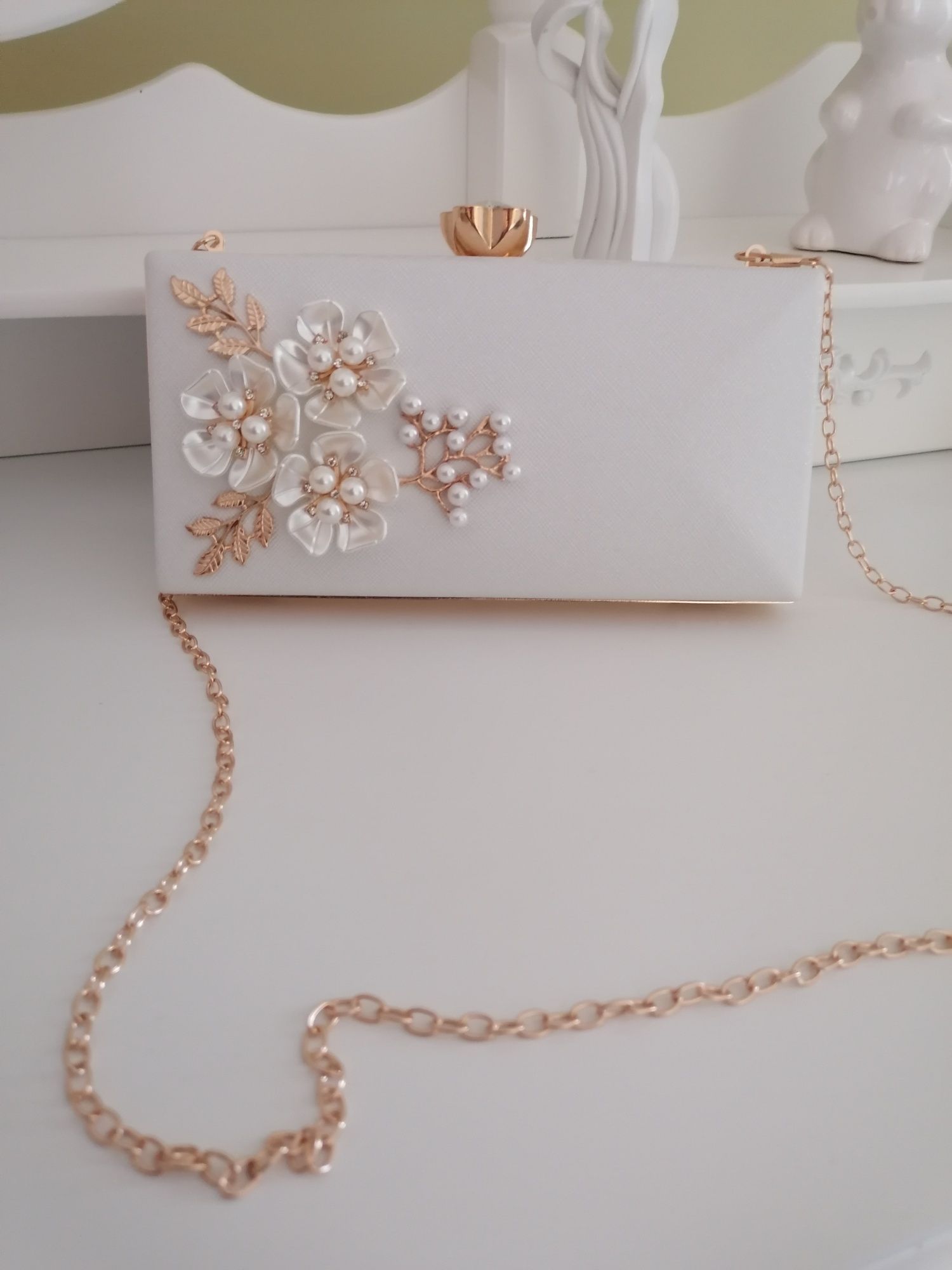 Przepiękna torebka elegancka kopertówka