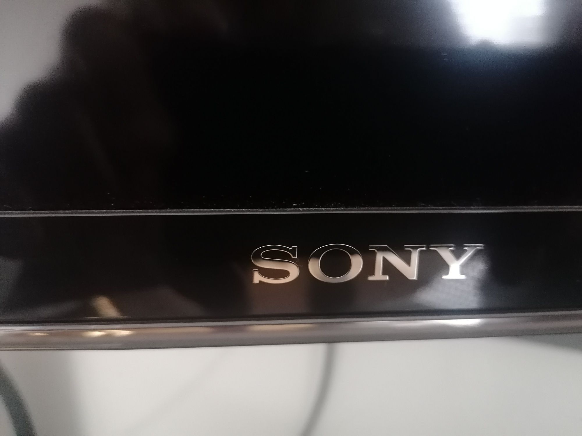 Sony Bravia,smart tv FULL HD,Slim,32",moldura fina, impecável.