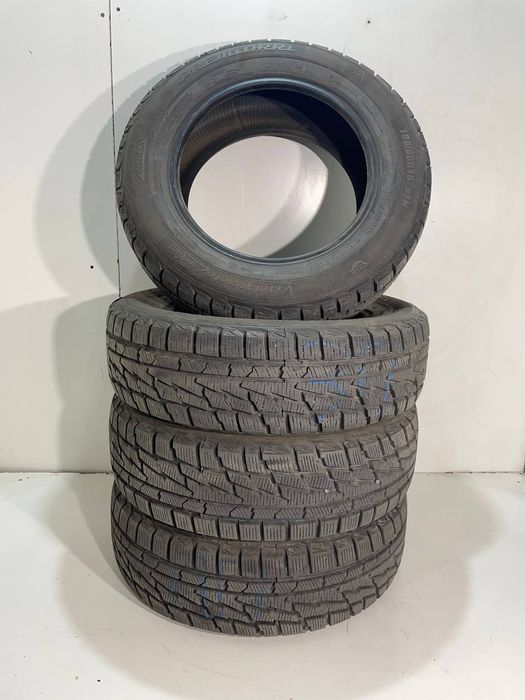 Гума зима 195/65 r15 Premiorri стан нової