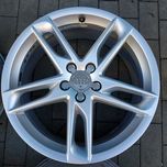 -Диск R19 8J ET39 оригінал AUDI Ауди A6 S6 C8 Q5 SQ5 8R FY