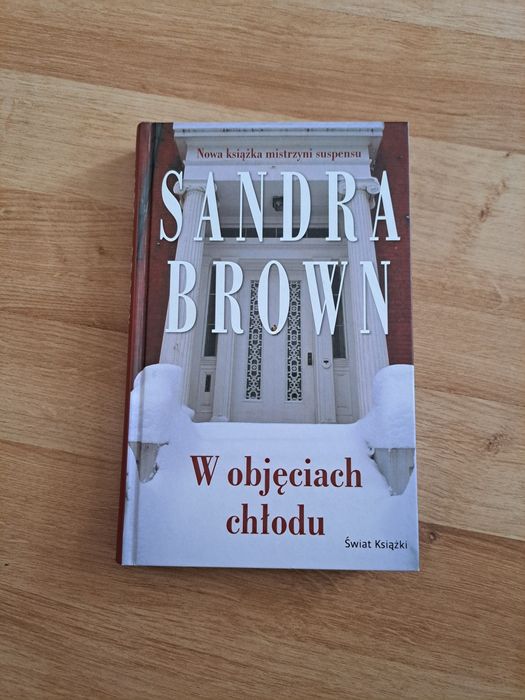 Książka w obieciach chłodu