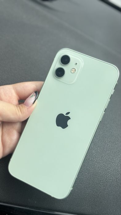 Iphone 12 como novo