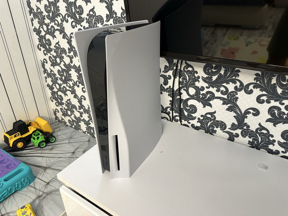 Продам ps5 с дисководом