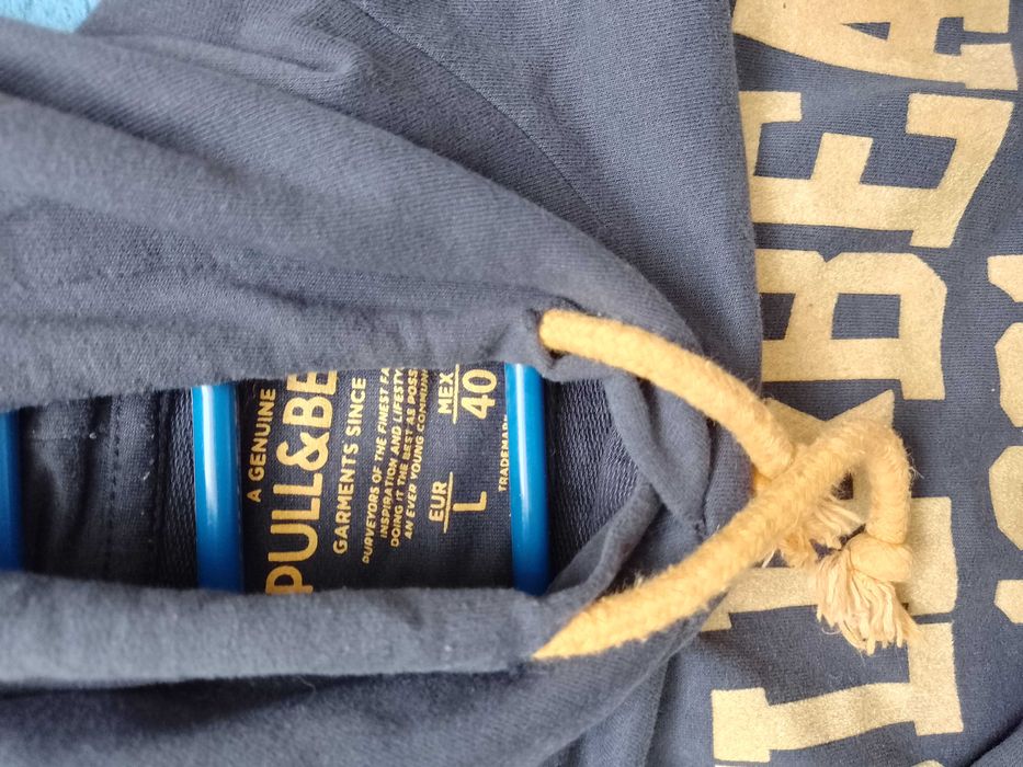 Bluza Pull&Bear z kapturem