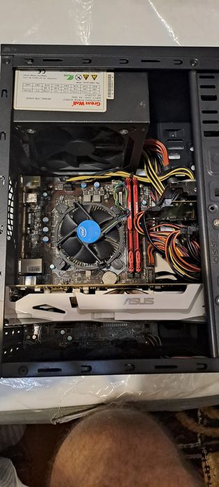 I7 6700 4/8, 32GB ОЗУ DDR4, GTX 1060 6GB, SSD 128GB, HDD 1000GB.