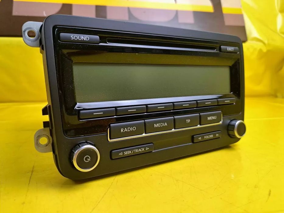 Магнітола RCD310 для Volkswagen Passat/Golf/Caddy/Seat