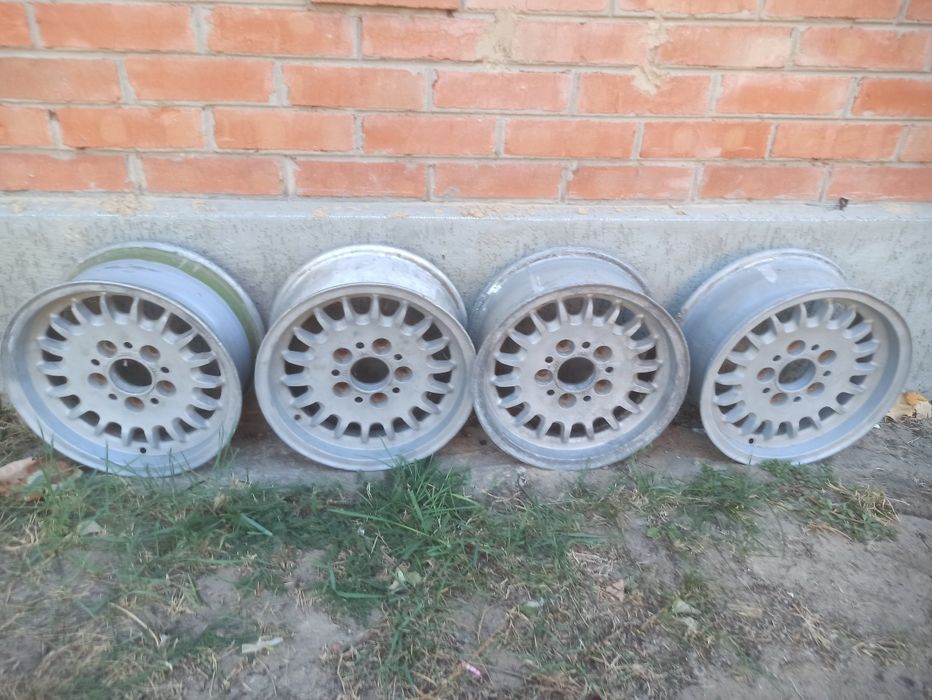 Диски литі  BMW 5*120