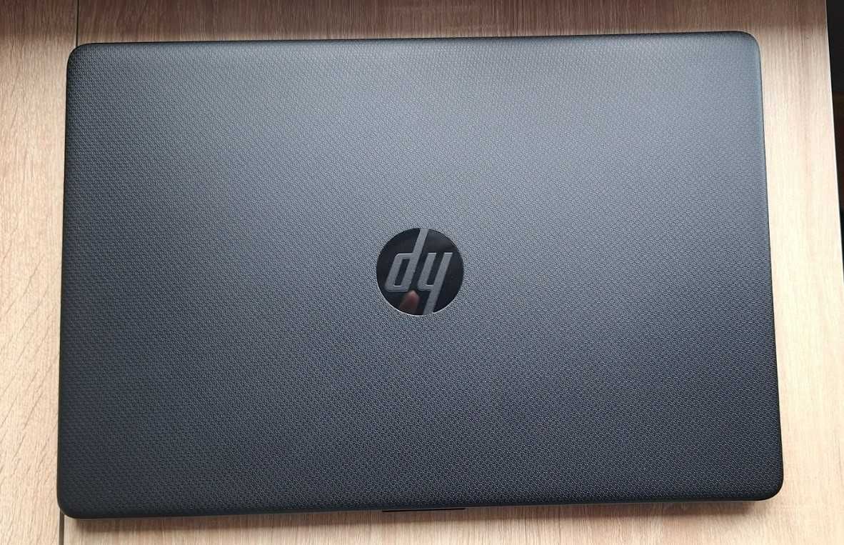 Laptop HP 15s-fq2329nw