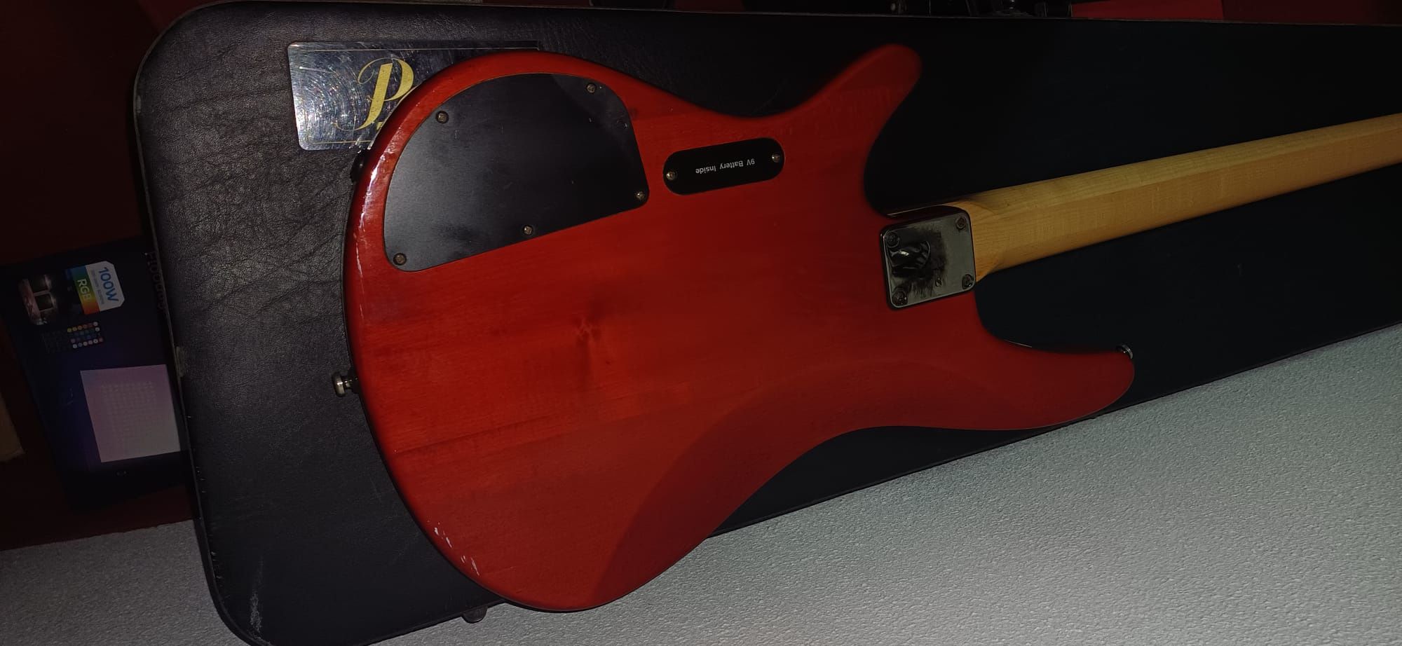 Vende-se baixo Ibanez de 4 cordas